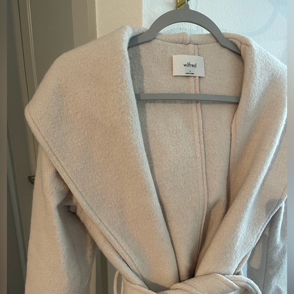 Aritzia jacket - Picture 2 of 6